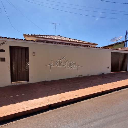 Casa, código 1387 em Cravinhos, bairro Vila Pio XII