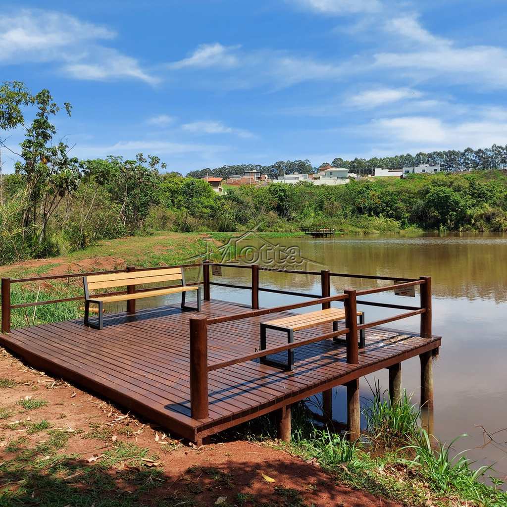 Terreno de Condomínio em Cravinhos, no bairro Alto da Boa Vista