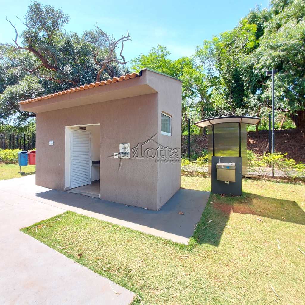 Terreno de Condomínio em Cravinhos, no bairro Alto da Boa Vista