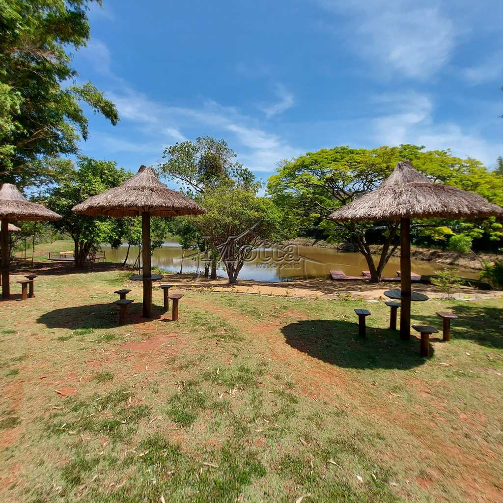 Terreno de Condomínio em Cravinhos, no bairro Alto da Boa Vista