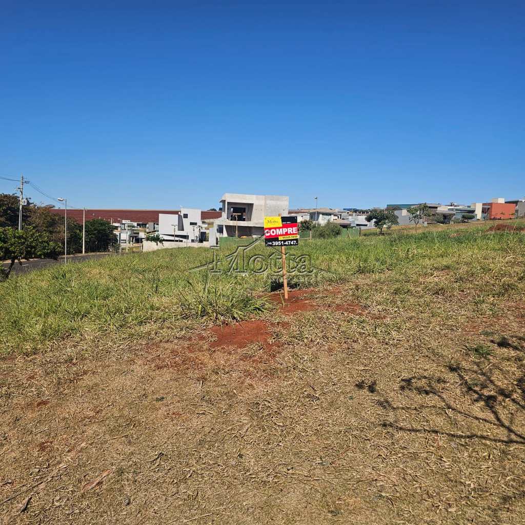 Terreno de Condomínio em Cravinhos, no bairro Alto da Boa Vista