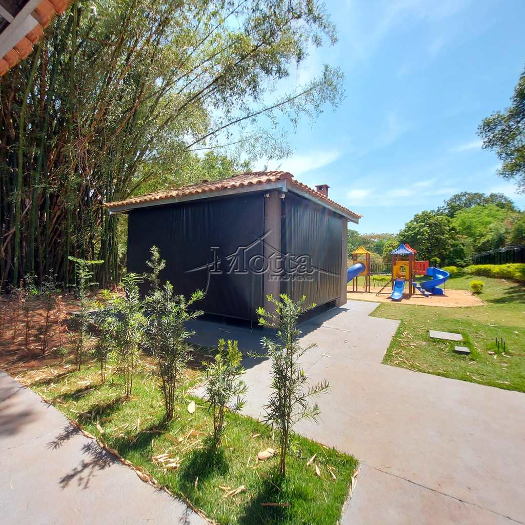 Terreno de Condomínio em Cravinhos, no bairro Alto da Boa Vista