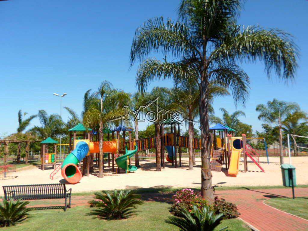 Terreno de Condomínio em Ribeirão Preto, no bairro Residencial Alto do Castelo