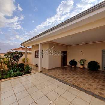 Casa em Cravinhos, bairro Jardim das Acácias