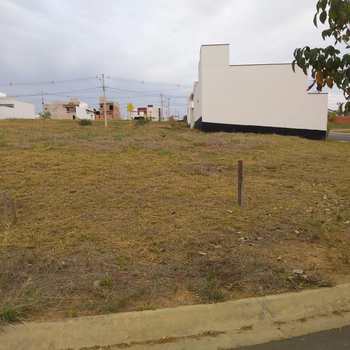 Terreno de Condomínio em Salto, bairro Loteamento Terras de São Pedro E Sã