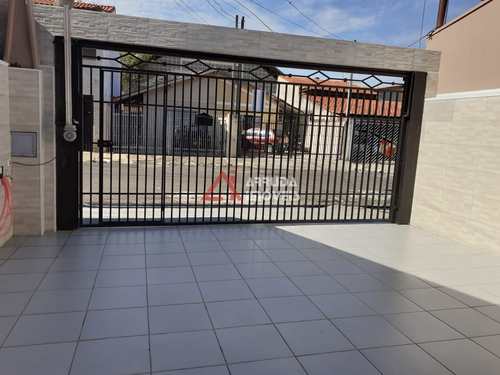 Casa, código 42874 em Salto, bairro Loteamento Terras de São Pedro E São Paulo