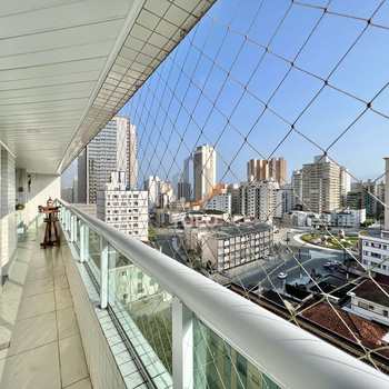 Apartamento em Praia Grande, bairro Boqueirão