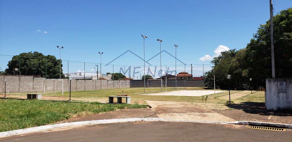 condomínio em Pirassununga, bairro Jardim Primavera