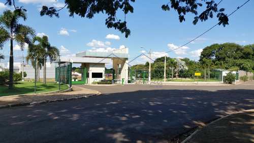 Terreno de Condomínio, código 10128000 em Pirassununga, bairro Jardim Primavera