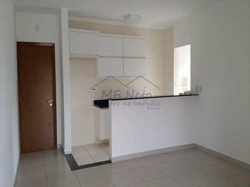 Apartamento, código 10127700 em Pirassununga, bairro Centro