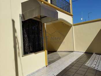 Casa, código 10123300 em Pirassununga, bairro Vila Guilhermina