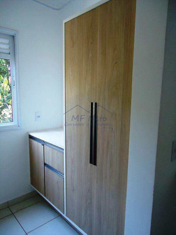 Apartamento em Pirassununga, no bairro Residencial Herminia Beck