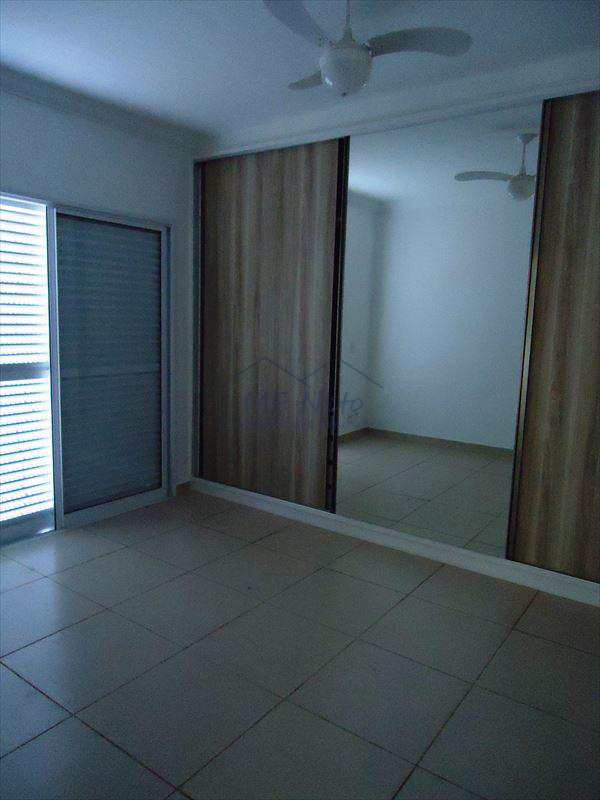 Apartamento em Pirassununga, no bairro Residencial Herminia Beck
