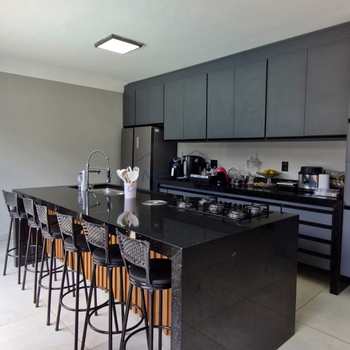 Sobrado em Pirassununga, bairro Jardim Kamel