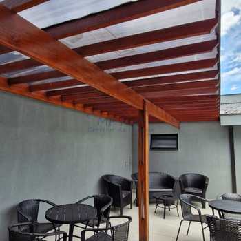 Sobrado em Pirassununga, bairro Jardim Kamel