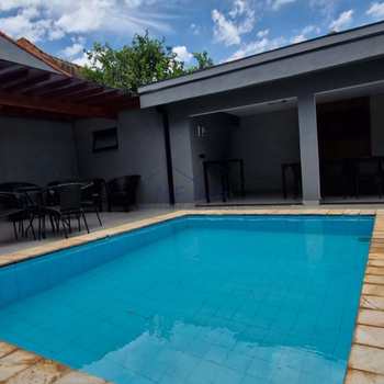 Sobrado em Pirassununga, bairro Jardim Kamel