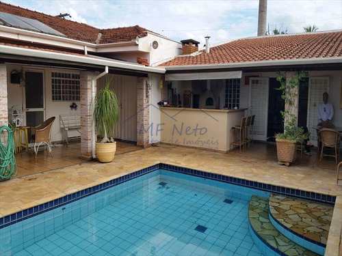 Casa, código 10121400 em Pirassununga, bairro Cidade Jardim