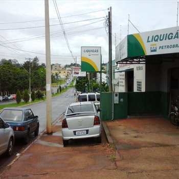 Prédio Comercial em Pirassununga, bairro Jardim Carlos Gomes