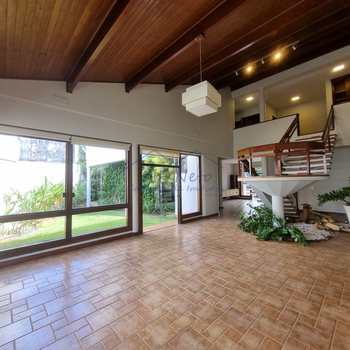 Casa de Condomínio em Pirassununga, bairro Cidade Jardim