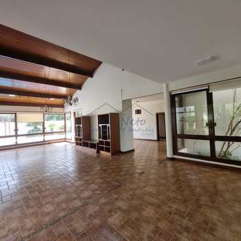 Casa de Condomínio em Pirassununga, bairro Cidade Jardim
