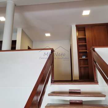 Casa de Condomínio em Pirassununga, bairro Cidade Jardim