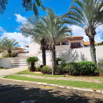 Casa de Condomínio em Pirassununga, bairro Cidade Jardim