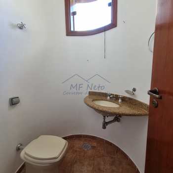 Casa de Condomínio em Pirassununga, bairro Cidade Jardim