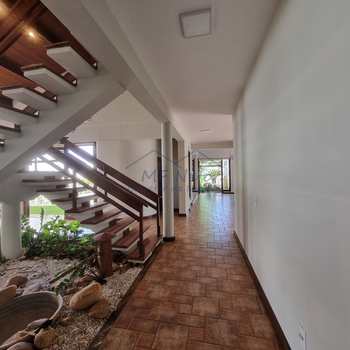 Casa de Condomínio em Pirassununga, bairro Cidade Jardim