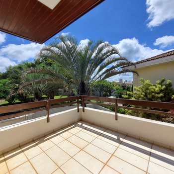 Casa de Condomínio em Pirassununga, bairro Cidade Jardim