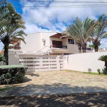 Casa de Condomínio em Pirassununga, bairro Cidade Jardim