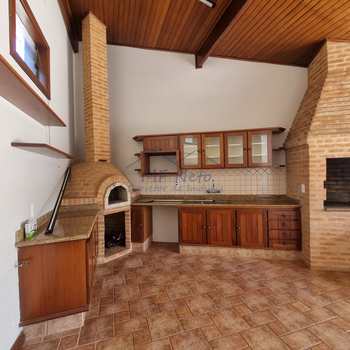 Casa de Condomínio em Pirassununga, bairro Cidade Jardim