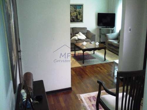 Casa, código 83900 em Pirassununga, bairro Centro