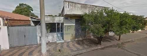 Casa, código 76800 em Pirassununga, bairro Vila Santa Terezinha
