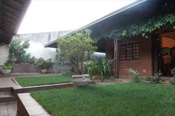 Casa, código 63200 em Pirassununga, bairro Vila São Guido