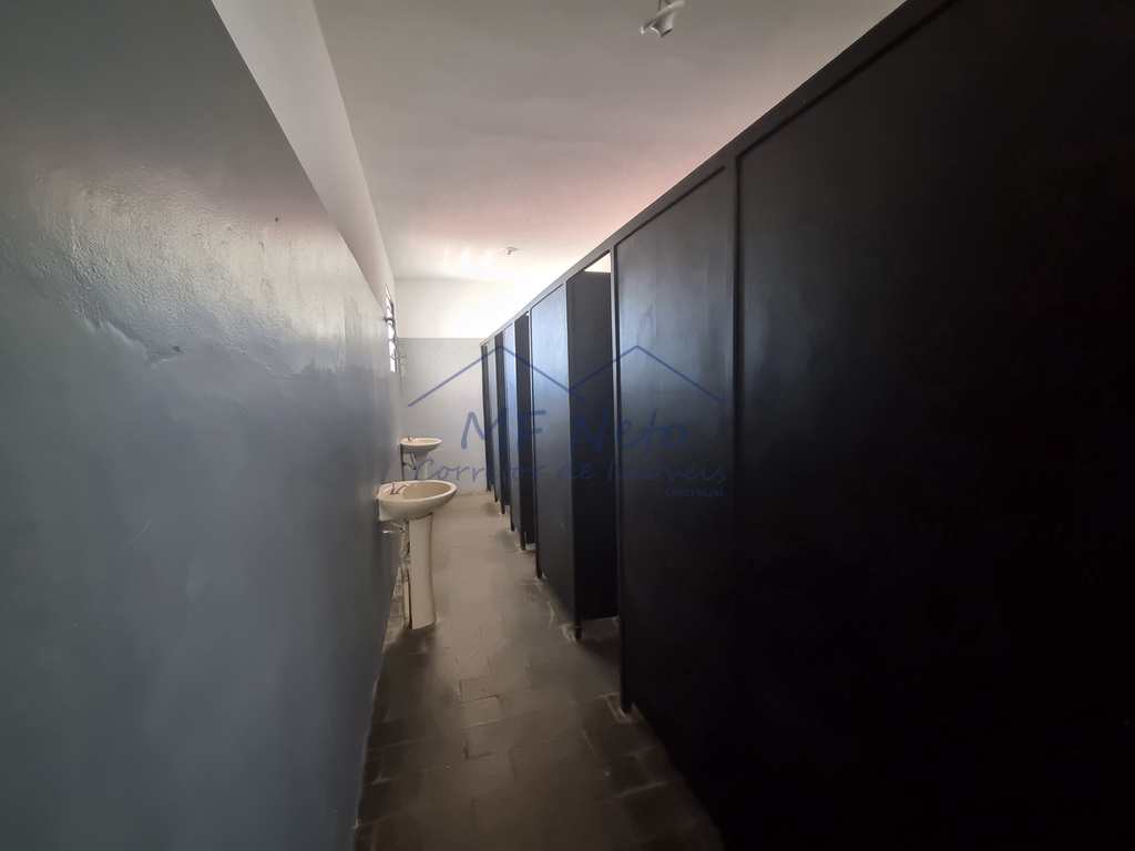 Prédio Comercial em Pirassununga, no bairro Rosário