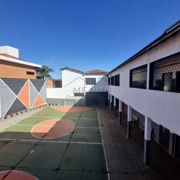 Prédio Comercial em Pirassununga, bairro Rosário
