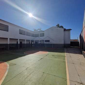 Prédio Comercial em Pirassununga, bairro Rosário