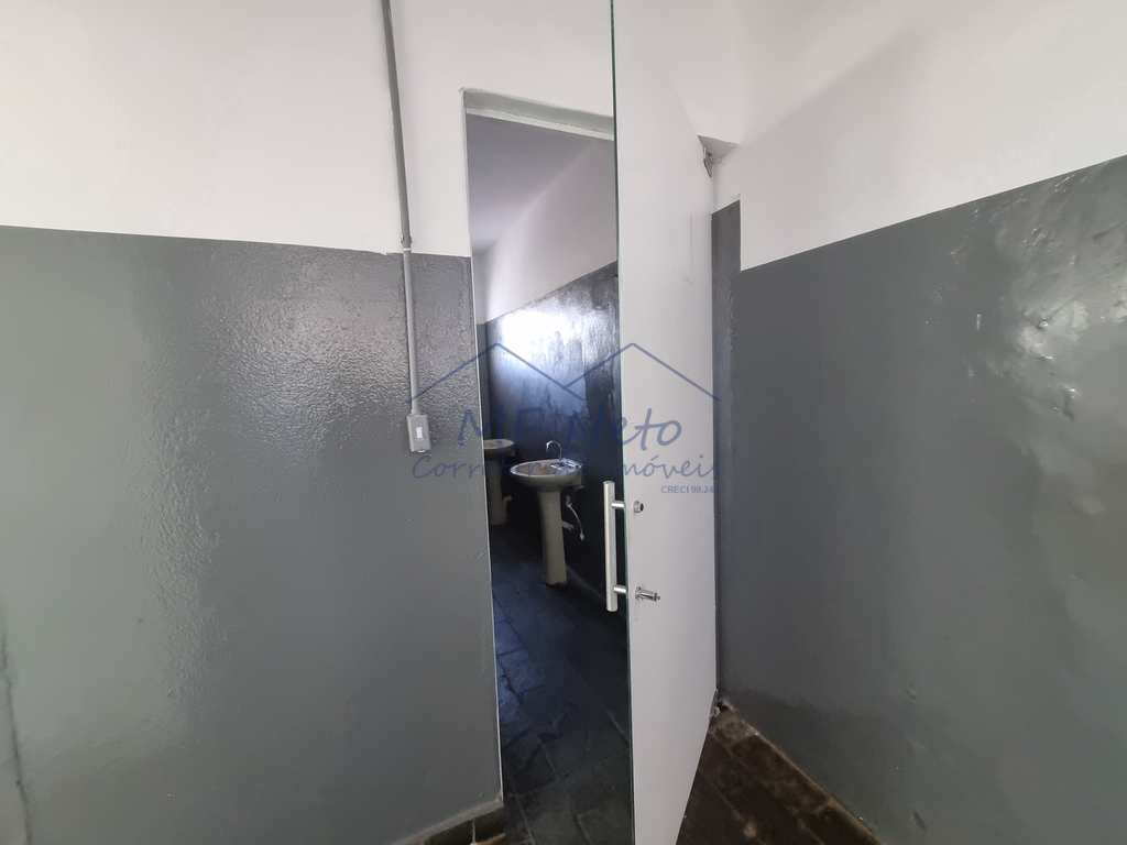Prédio Comercial em Pirassununga, no bairro Rosário