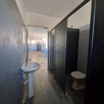 Prédio Comercial em Pirassununga, bairro Rosário