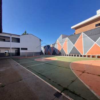 Prédio Comercial em Pirassununga, bairro Rosário