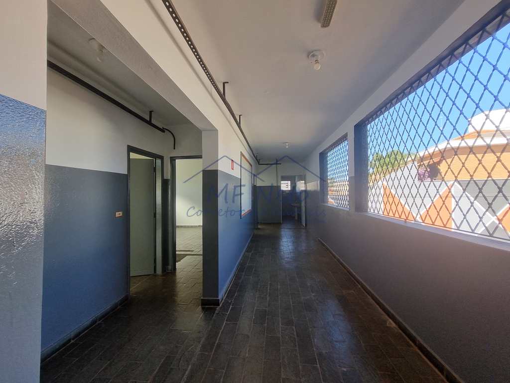 Prédio Comercial em Pirassununga, no bairro Rosário