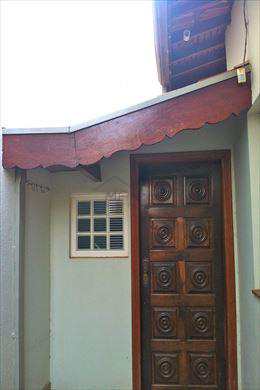 Casa em Pirassununga, no bairro Jardim São Fernando