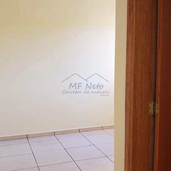 Apartamento em Pirassununga, bairro Spazio Painguás