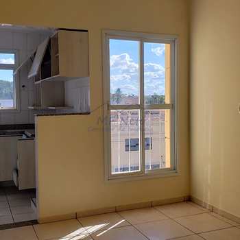 Apartamento em Pirassununga, bairro Spazio Painguás