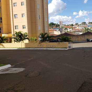 Apartamento em Pirassununga, bairro Spazio Painguás
