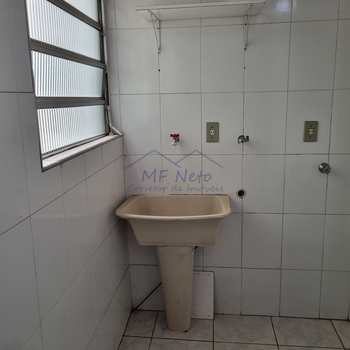 Apartamento em Pirassununga, bairro Residencial Suzana