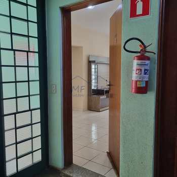 Apartamento em Pirassununga, bairro Residencial Suzana