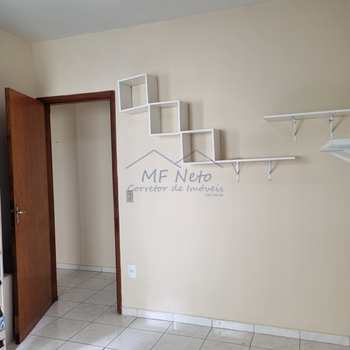 Apartamento em Pirassununga, bairro Residencial Suzana