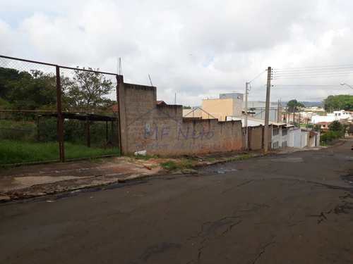 Terreno, código 10131409 em Pirassununga, bairro Vila Guimarães
