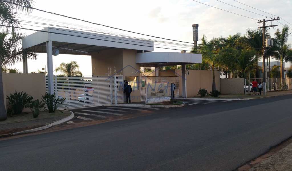 Apartamento em Pirassununga, bairro Coliseu Residence